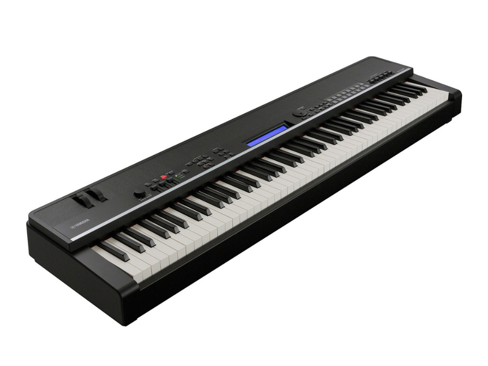 Cận cảnh YAMAHA CP4 tại Piano House
